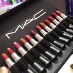 Mac Lipstick . احمر شفاة