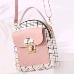 Bag . حقيبة بينك