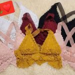 براليت دانتيل بظهر متقاطع (Lace Strappy Bralette).